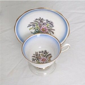 Vintage Royal Albert Bone China Cup & Saucer start your day feeling good.